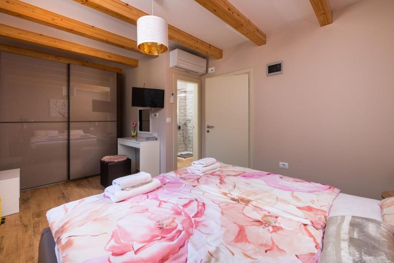 Villa Porto Krnica Exteriér fotografie